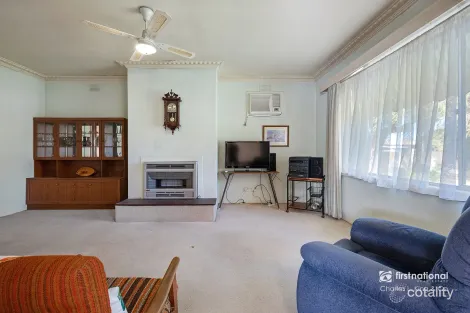 Property photo of 30 Crossen Street Echuca VIC 3564