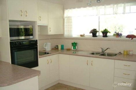 Property photo of 20 Balmer Crescent Woonona NSW 2517