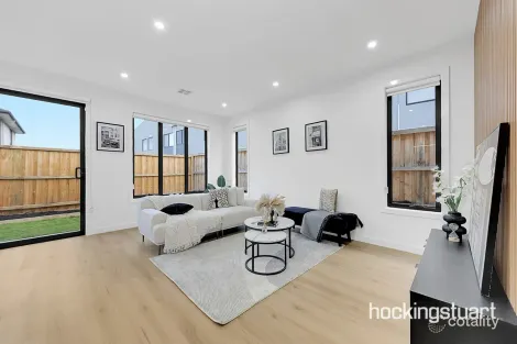 Property photo of 121 Springs Road Donnybrook VIC 3064