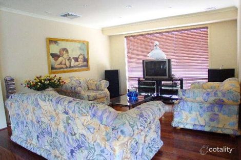 Property photo of 8 Kindilen Close Rouse Hill NSW 2155