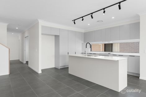 Property photo of 49 Irwin Terrace Oxley QLD 4075