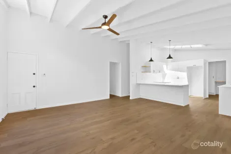 Property photo of 3 Evergreen Drive Elanora QLD 4221