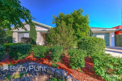 Property photo of 8 Serrata Court Hillside VIC 3037