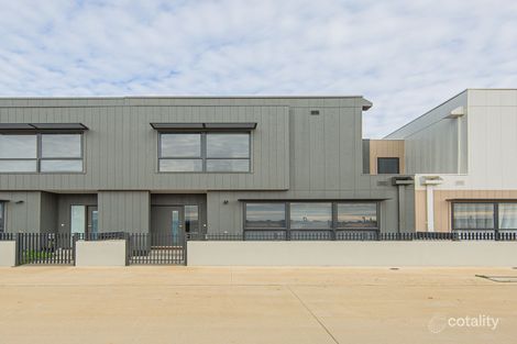 42 Limestone Dr, Berwick, VIC 3806