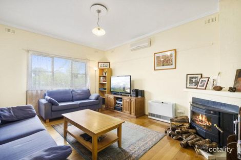 Property photo of 14 Edina Street Williamstown North VIC 3016