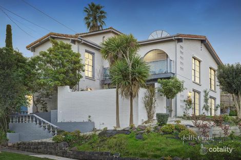 Property photo of 25 Solway Drive Glen Waverley VIC 3150