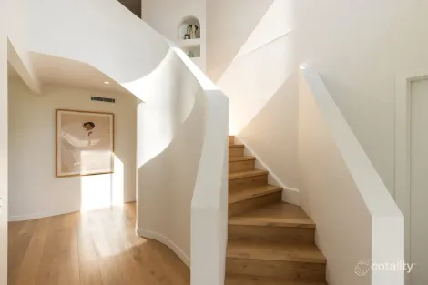 Property photo of 5 Thornleigh Crescent Varsity Lakes QLD 4227