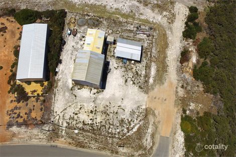 2 Thornbill St, Green Head, WA 6514