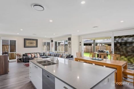 Property photo of 44 Aspen Way Arundel QLD 4214