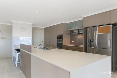 Property photo of 42 Douglas Crescent Rural View QLD 4740