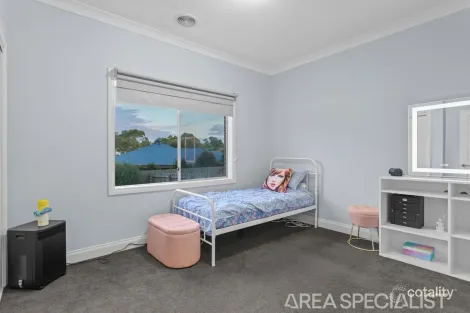 Property photo of 24 John Street Langwarrin VIC 3910
