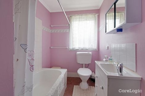Property photo of 3 Strathallen Crescent Goulburn NSW 2580