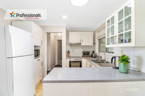 Property photo of 17 Olliver Crescent St Clair NSW 2759