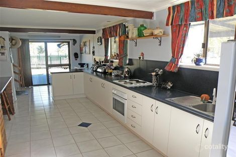 Property photo of 105 Hintons Lane Thangool QLD 4716