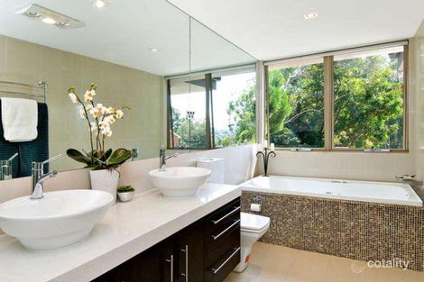 Property photo of 140 The Esplanade Sylvania NSW 2224
