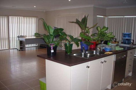 Property photo of 13 Dunstall Gardens Caroline Springs VIC 3023