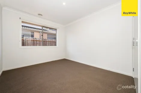Property photo of 13 Leon Drive Weir Views VIC 3338