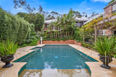 Property photo of 10 Eumeralla Grove Mount Eliza VIC 3930