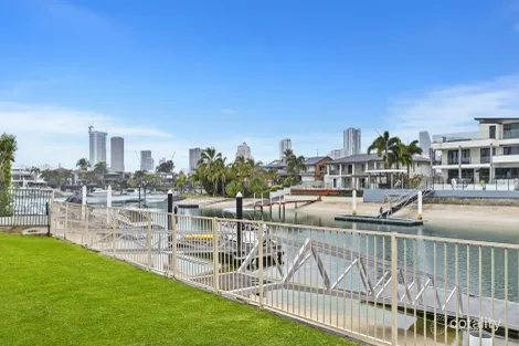 Property photo of 9 Beverley Crescent Broadbeach Waters QLD 4218