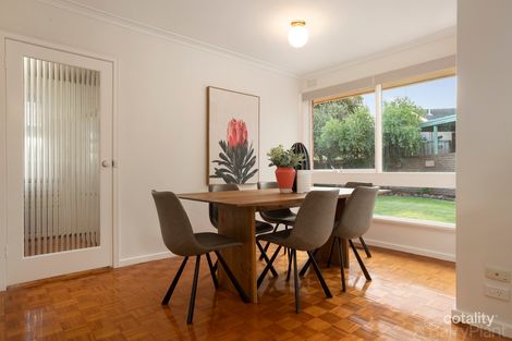 Property photo of 2 Burnett Court Ringwood VIC 3134