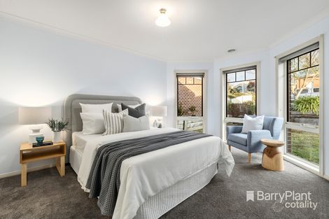 Property photo of 11 Tudor Drive Mooroolbark VIC 3138
