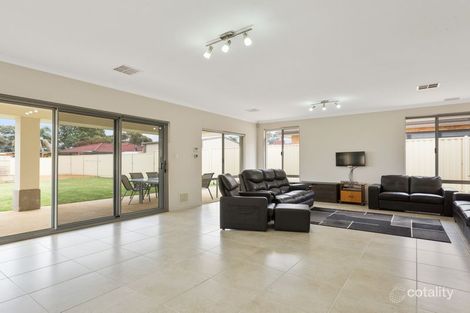 Property photo of 54 Putting Green Maddington WA 6109