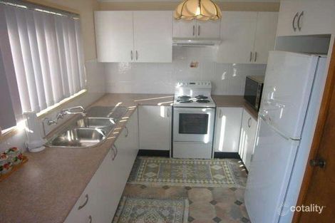 Property photo of 25 Coonanga Avenue Budgewoi NSW 2262