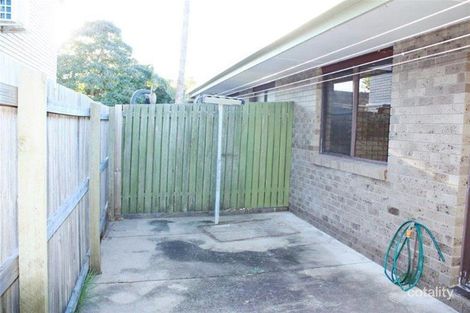 4/4 Duet Dr, Mermaid Waters, QLD 4218