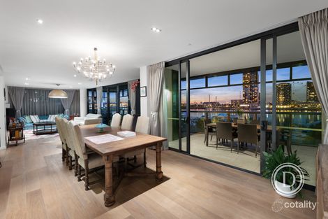 Property photo of 21/8 Waterside Place Docklands VIC 3008
