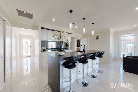 Property photo of 12 Targa Avenue Dubbo NSW 2830