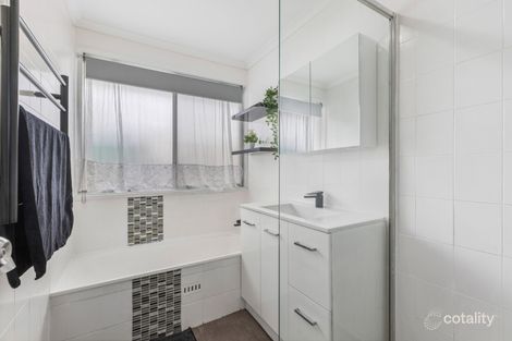 Property photo of 22 Ogwell Crescent Reynella East SA 5161