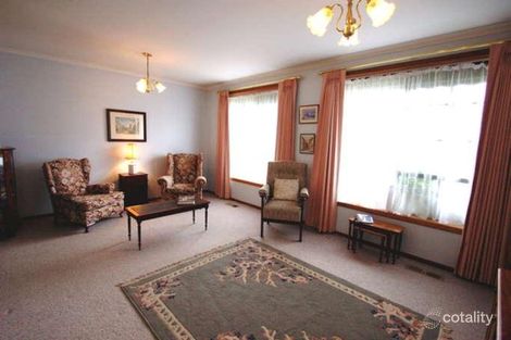 Property photo of 1/41 Falcon Road Macleod VIC 3085
