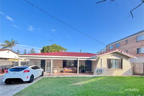 Property photo of 85 Iluka Avenue Buddina QLD 4575