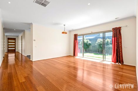 Property photo of 3 The Outlook Waterways VIC 3195