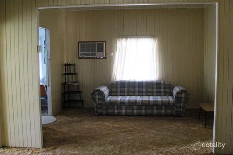 Property photo of 14 Pratten Street Dalby QLD 4405