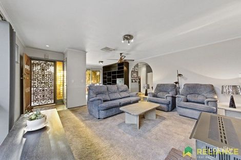 Property photo of 5 Dianne Place Melton West VIC 3337