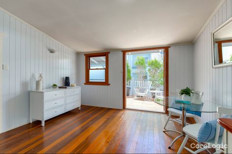 Property photo of 18 Burnaby Terrace Gordon Park QLD 4031