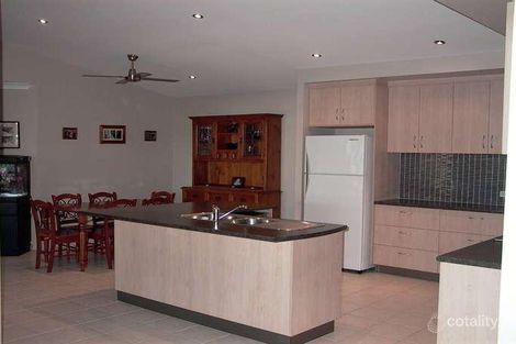 Property photo of 10 Shellcove Court Blacks Beach QLD 4740