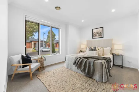 Property photo of 11 Lowrie Street Tarneit VIC 3029