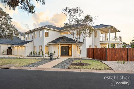 8 Panorama Way, Point Cook, VIC 3030