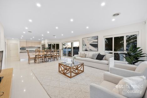 Property photo of 8 Panorama Way Point Cook VIC 3030