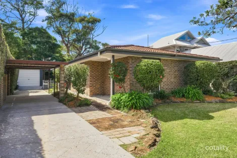 8 Ocean St, North Avoca, NSW 2260