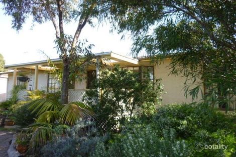 33 Montpelier Tce, Port Elliot, SA 5212