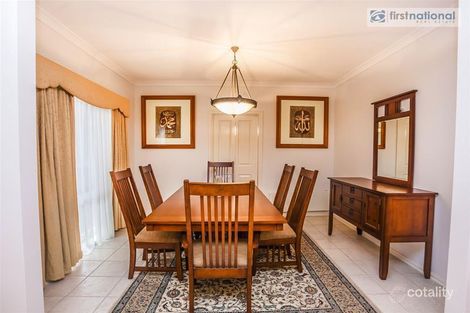 Property photo of 36 Ravenhill Boulevard Roxburgh Park VIC 3064