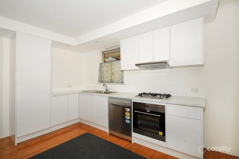 2 Rowan Ct, Frankston North, VIC 3200