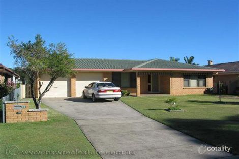 Property photo of 17 Tom Albert Place Sawtell NSW 2452