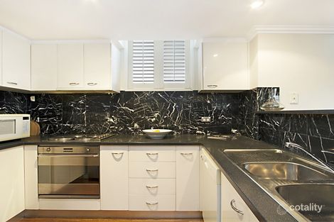 Property photo of 25/16 Patrick Lane Toowong QLD 4066