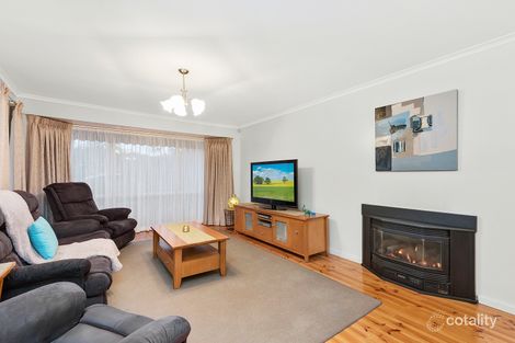 Property photo of 36 Denton Drive Endeavour Hills VIC 3802