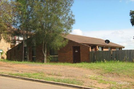 Property photo of 46 Harthouse Road Ambarvale NSW 2560