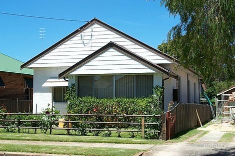 17 Hebburn St, Hamilton East, NSW 2303